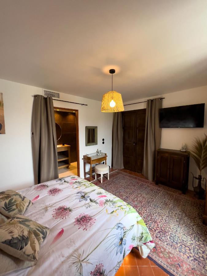Bed and Breakfast Les Baroudeurs De Saint Jean Exteriér fotografie